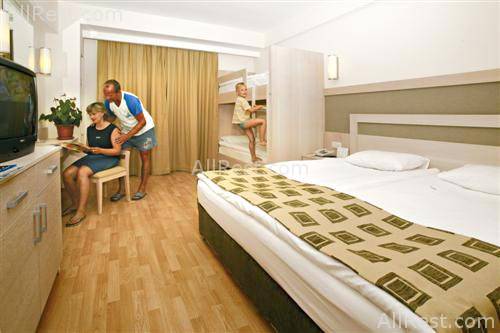 Monachus Park Hotel 3